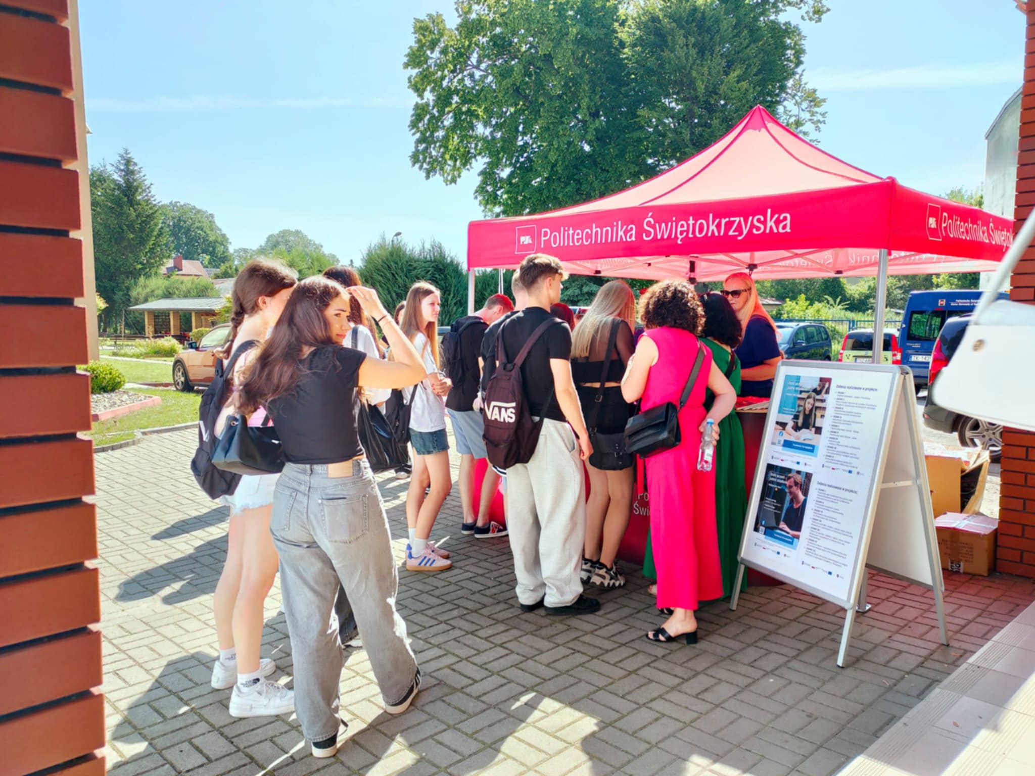 Piknik – Popularyzacji Nauki i Techniki w Staszowie 2025 Piknik – Popularyzacji Nauki i Techniki w Staszowie 2025